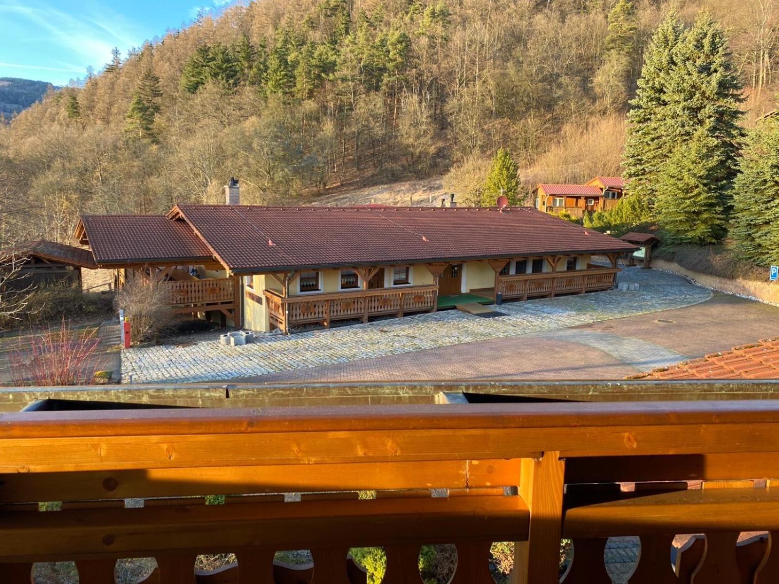 Selsky Dvur Perstejn Hotel Exterior photo